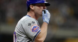 Howie Rose matches moment of Pete Alonso’s home run, gets standing ovation from players