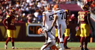 Browns need a QB change to salvage what’s left of their season