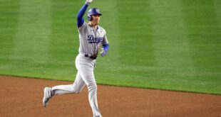 Dodgers dominate Yankees to move within 1 win of World Series victory