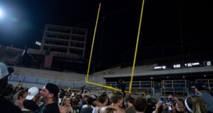 ‘To the river’: Vanderbilt fans detail chaotic celebration and goalpost trek after Alabama upset