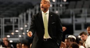 USF men’s basketball coach Amir Abdur-Rahim dies at 43 from complications during surgery