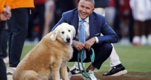 Kirk Herbstreit’s dog Ben, beloved for crashing CFB, NFL broadcasts, dies at 10 years old